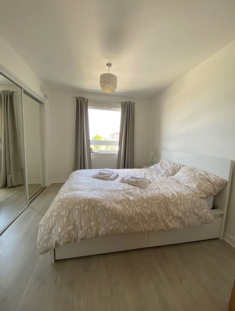 Short term Dbl Room+Private Bathroom(Meadowbank/EasterRoad)