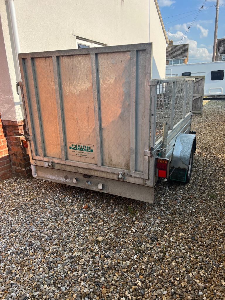 Trailer