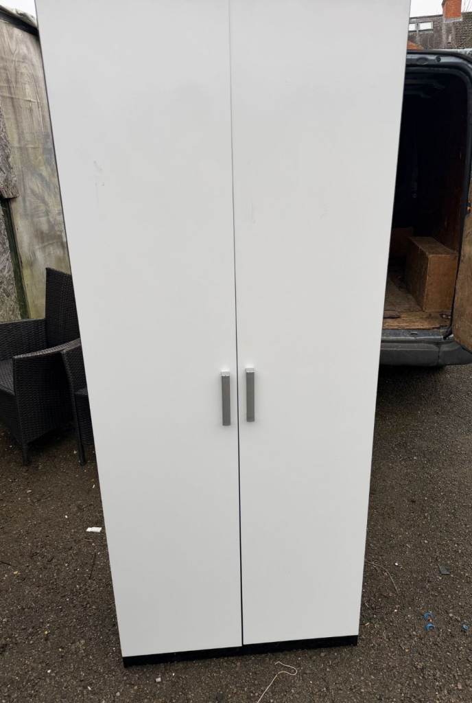 White wardrobe for £90