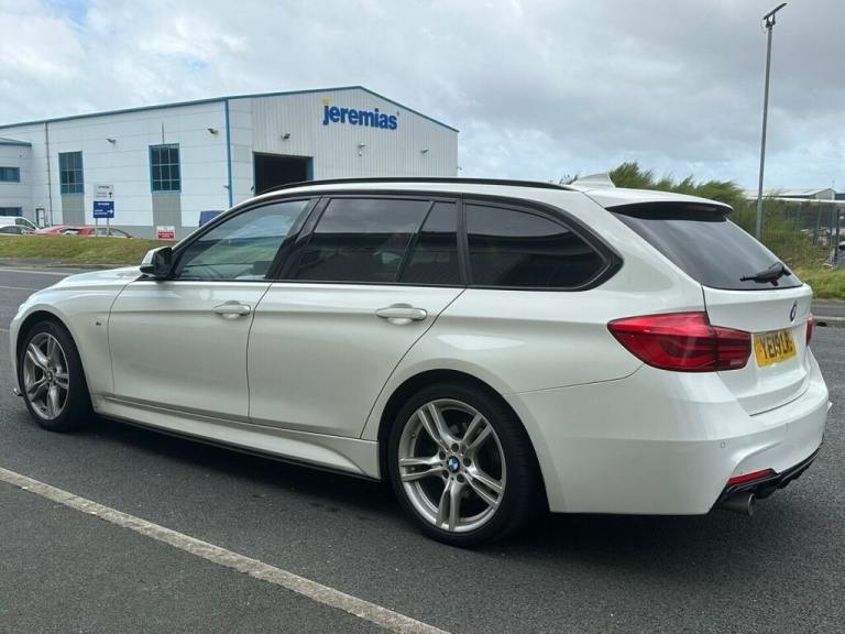 2019 BMW 3 Series 318d M-SPORT AUTO 150 BHP Estate Diesel Automatic