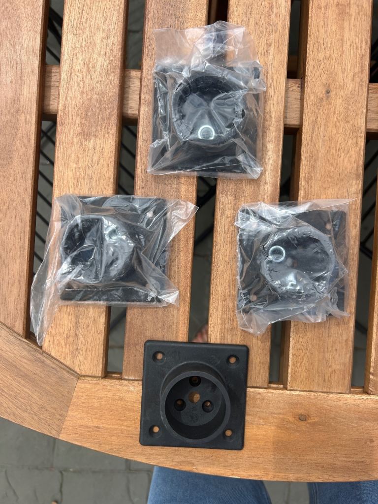 Mid Century Dining Table Legs / Walnut / NEW