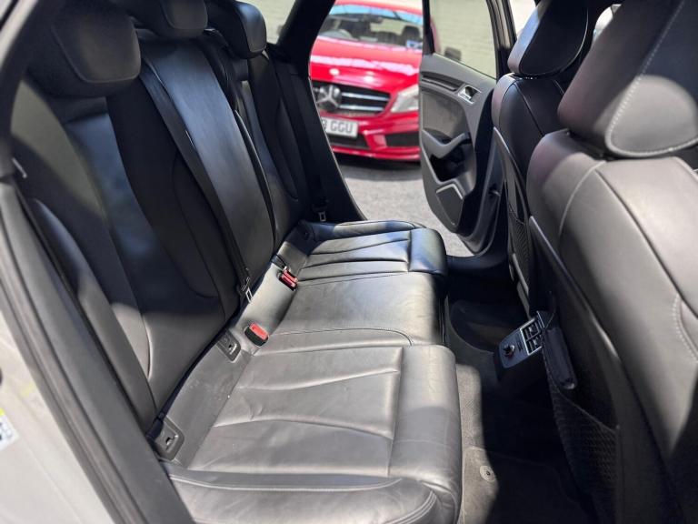 2015 Audi RS3 2.5 TFSI Sportback S Tronic quattro Euro 6 (s/s) 5dr (Nav) HATCHBACK Petrol Automatic