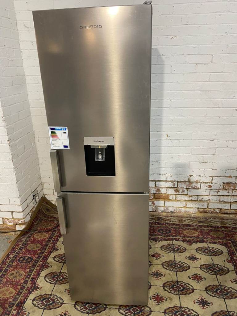 Beautiful GRUNDIG Fridge Freezer With Water Dispenser 