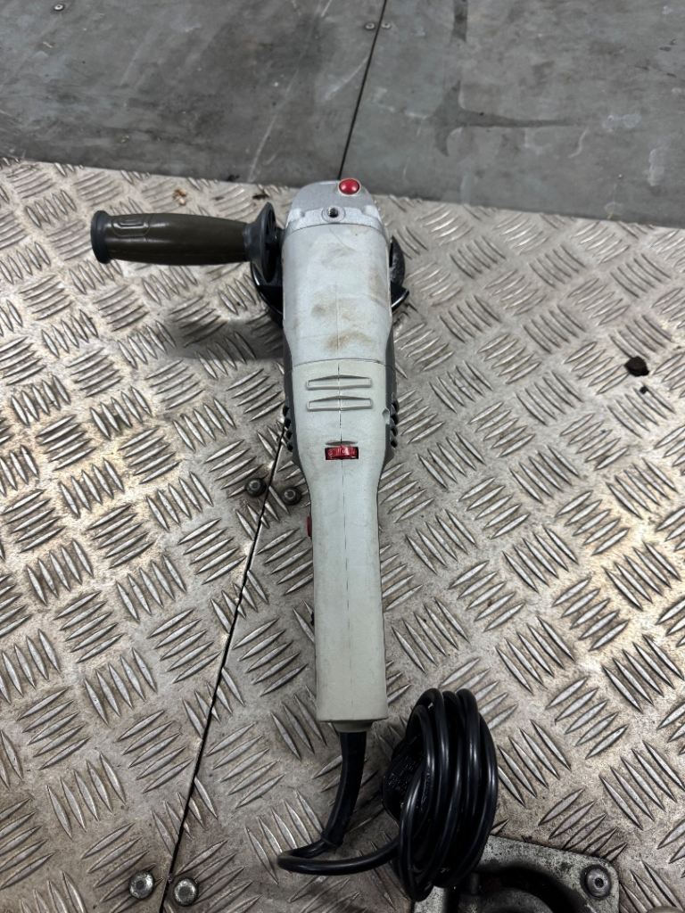 Angle grinder used condition