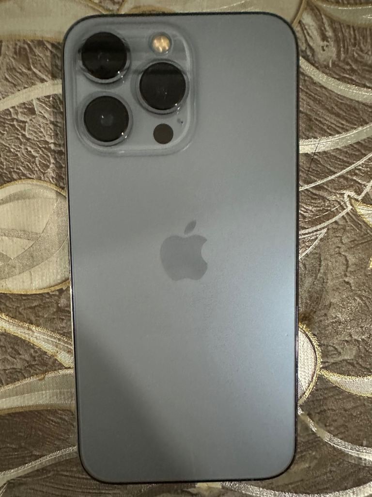 iPhone 13 Pro 100% battery health 