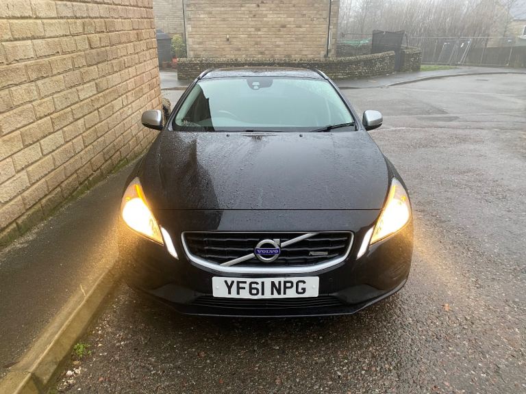 Spares/Repairs Volvo V60 R-Design 2L Diesel 2011
