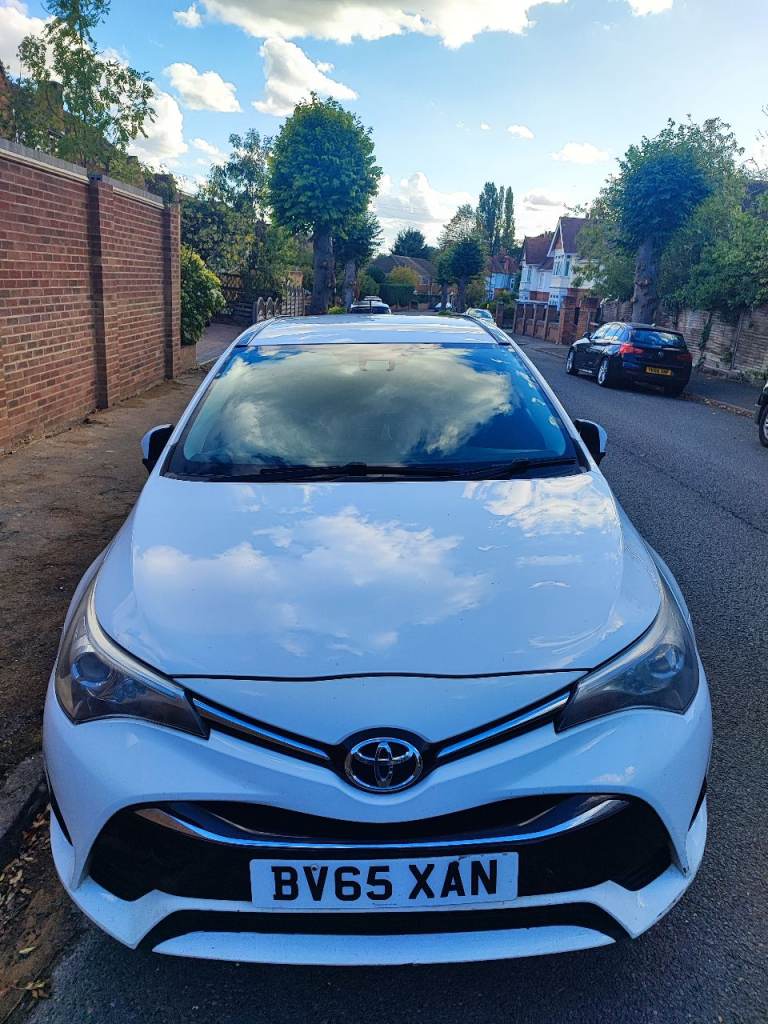 Toyota, AVENSIS, Estate, 2015, Manual, 1598 (cc), 5 doors