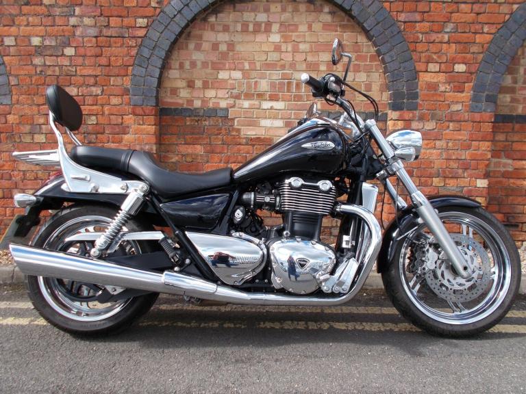 2009 TRIUMPH THUNDERBIRD 1600