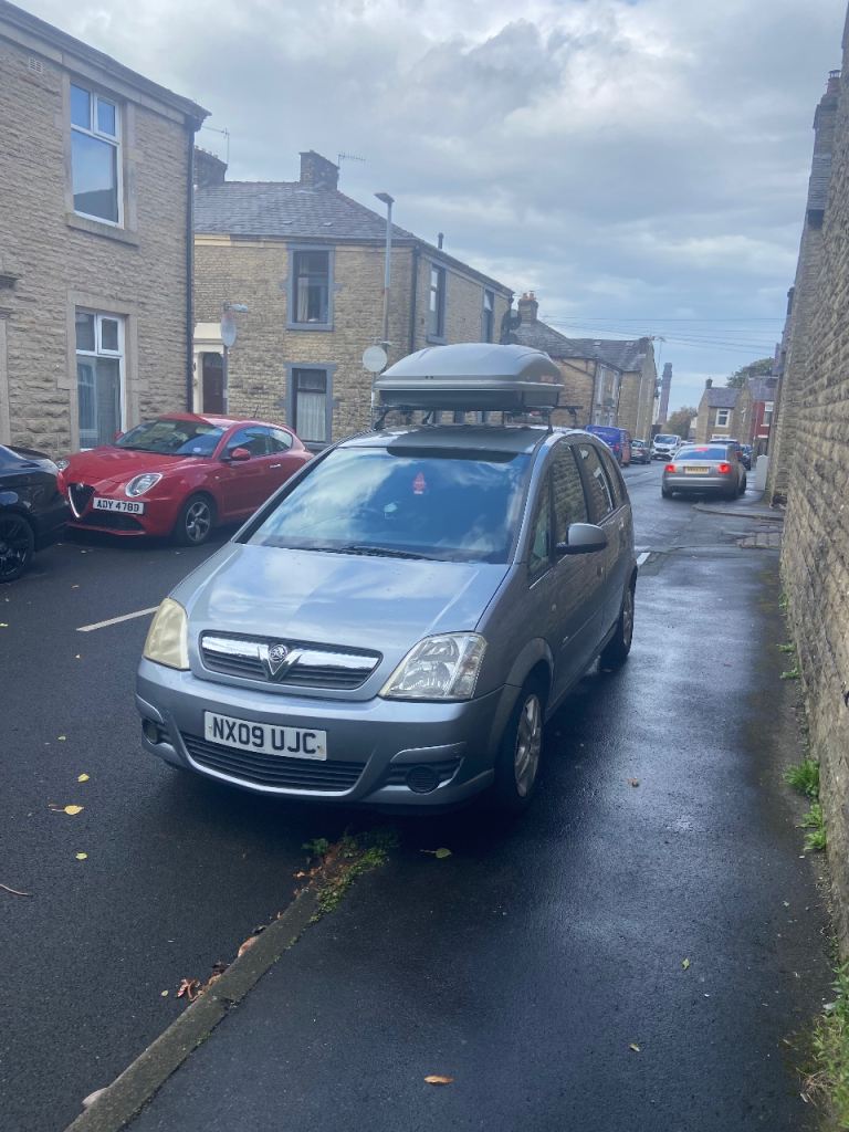 2009 Vauxhall Meriva 1.6 Petrol - 85k Miles - Long MOT Feb 2027 - Includes Mont Blanc Roof Box
