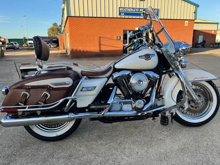 Harley-Davidson FLHRCI 1340cc ROAD KING CLASSIC 95th ANNIVERSARY MODEL LONG MOT