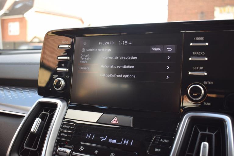 2021 Kia Sorento 1.6 T-GDi HEV 2 5dr Auto ESTATE PETROL/ELECTRIC Automatic