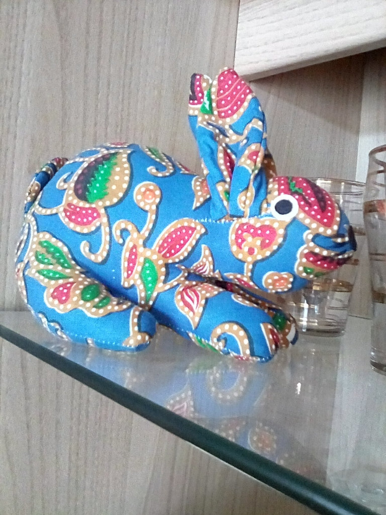 Rabbit ornament material covered