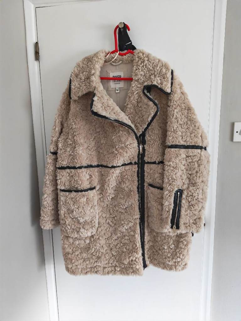 River island coat 