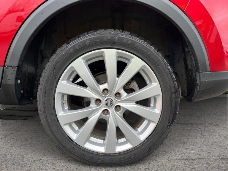 2018 MG/ MGF ZS 1.5 106PS 5 Speed VTi-TECH Excite Euro 6 (s/s) 5dr Red LOW MLS