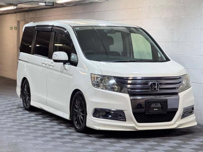 Honda Stepwagon Spada 2.0 S Edition 8 Seat ULEZ Auto Petrol Automatic