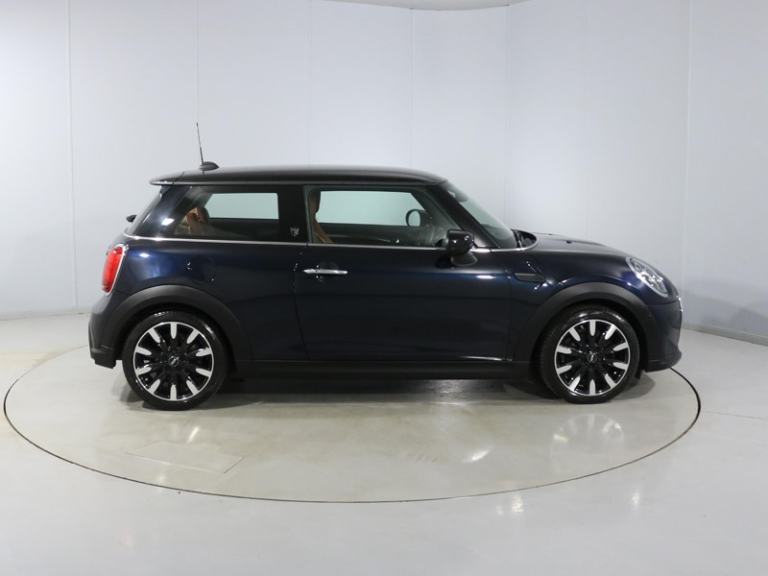 MINI HATCHBACK 1.5 Cooper Exclusive 3dr Auto