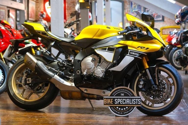 Yamaha R1 60th Anniversary