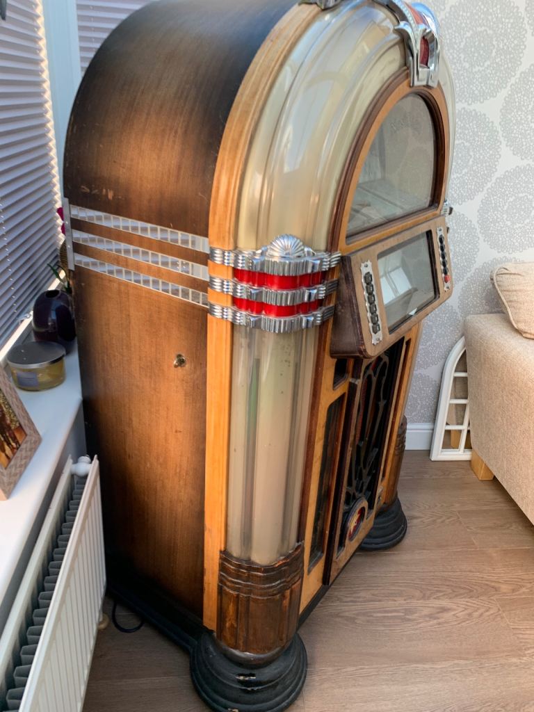Sound leisure manhattan juke box