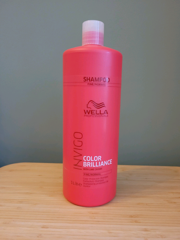 Wella Invigo Brilliance Shampoo for Fine Coloured Hair