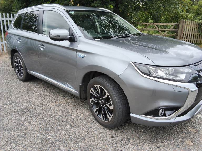 Mitsubishi, OUTLANDER GX/4H. PHEV  Estate, 2015, Other, 1998 (cc), 5 doors