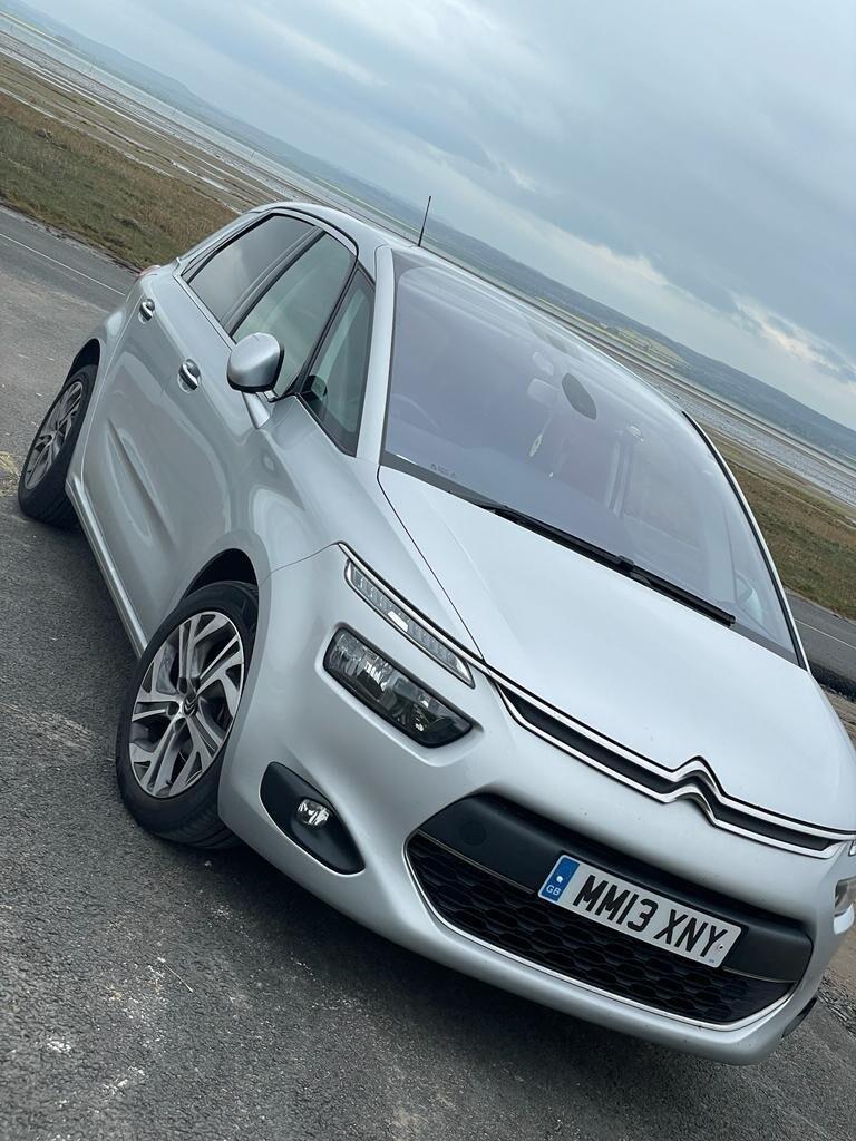 Low Milage road tax 20£