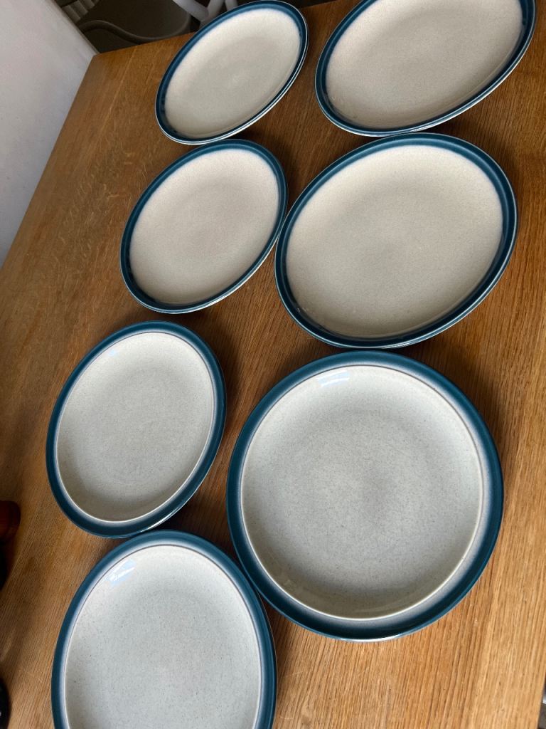 Wedgwood Blue Pacific Dinner Plates