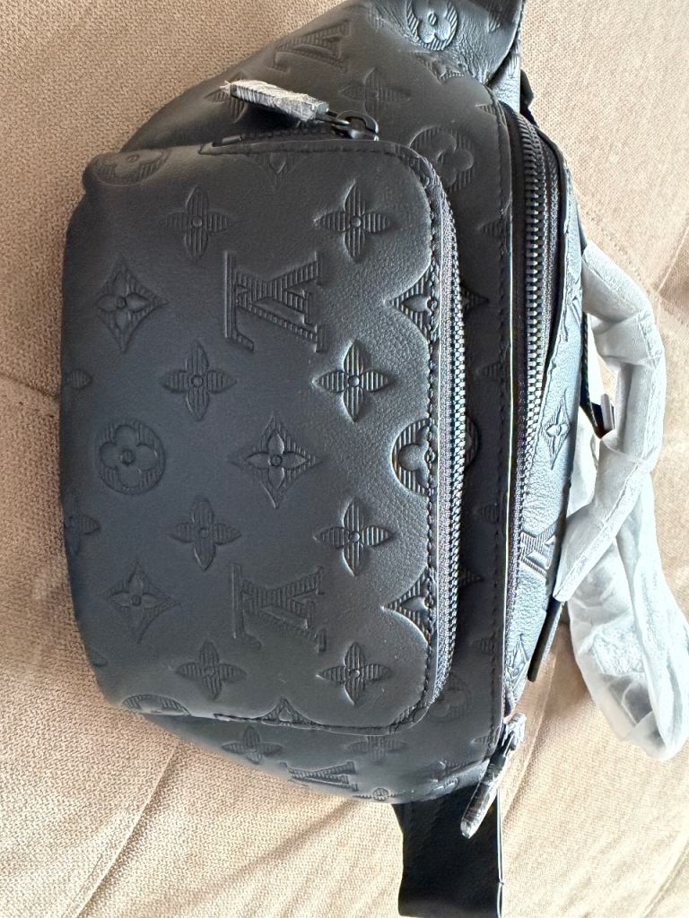 LOUIS VUITTON Black Leather Bum Bag – Brand New
