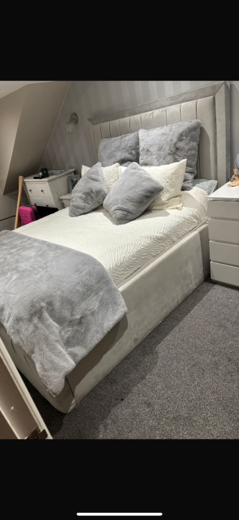 King size ottoman silver grey 