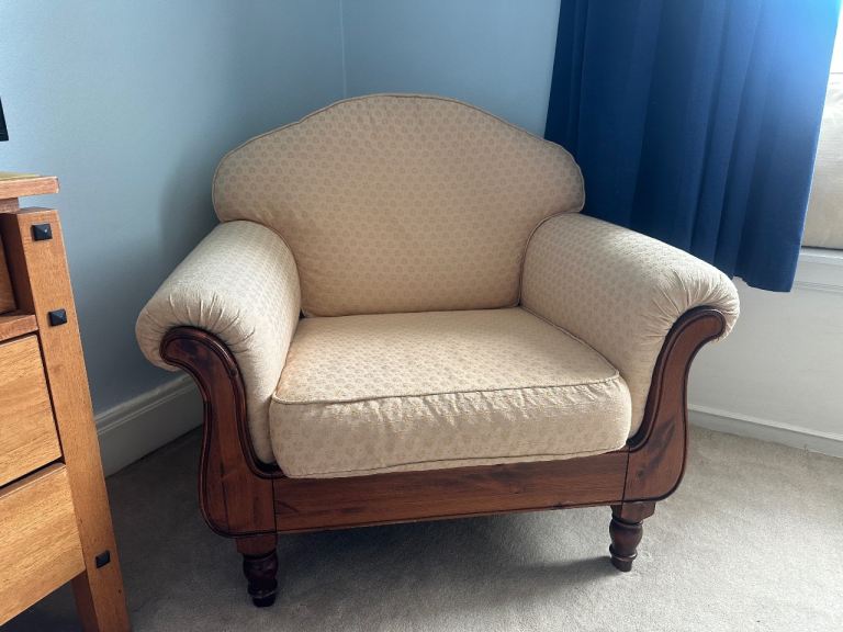 Lovely sofas - 3 seater, 2 seater and chair