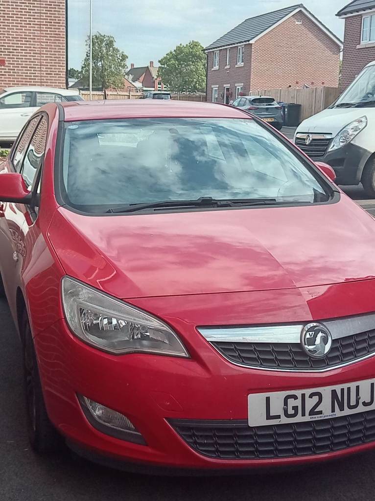 Vauxhall, ASTRA, Hatchback, 2012, Manual, 1598 (cc), 5 doors