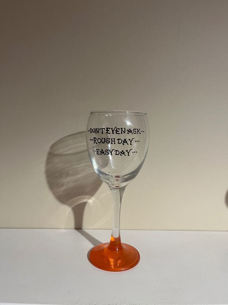 Novelty wine glass 