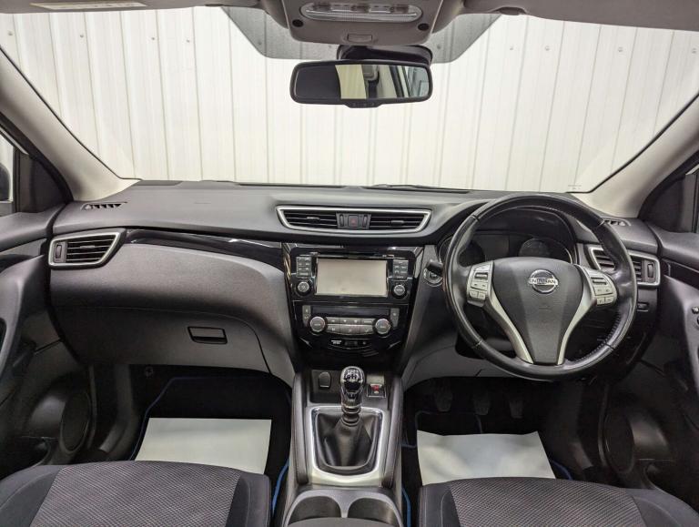 2015 Nissan Qashqai 1.5 Qashqai N-Tec+ dCi 5dr SUV Diesel Manual