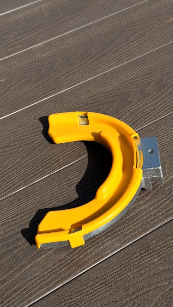 Spare part for jaw 140-195 mm with plastic cover BS15212