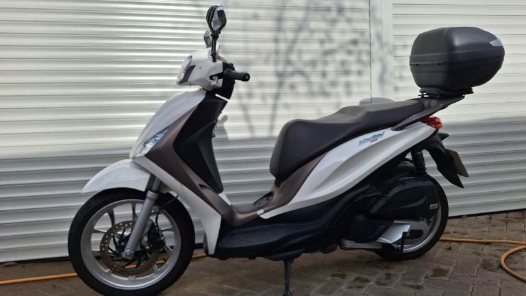 Piaggio, MEDLEY, 2023, 3750 miles, 125 (cc) Scooter, Ulez friendly, ABS, no congestion charge