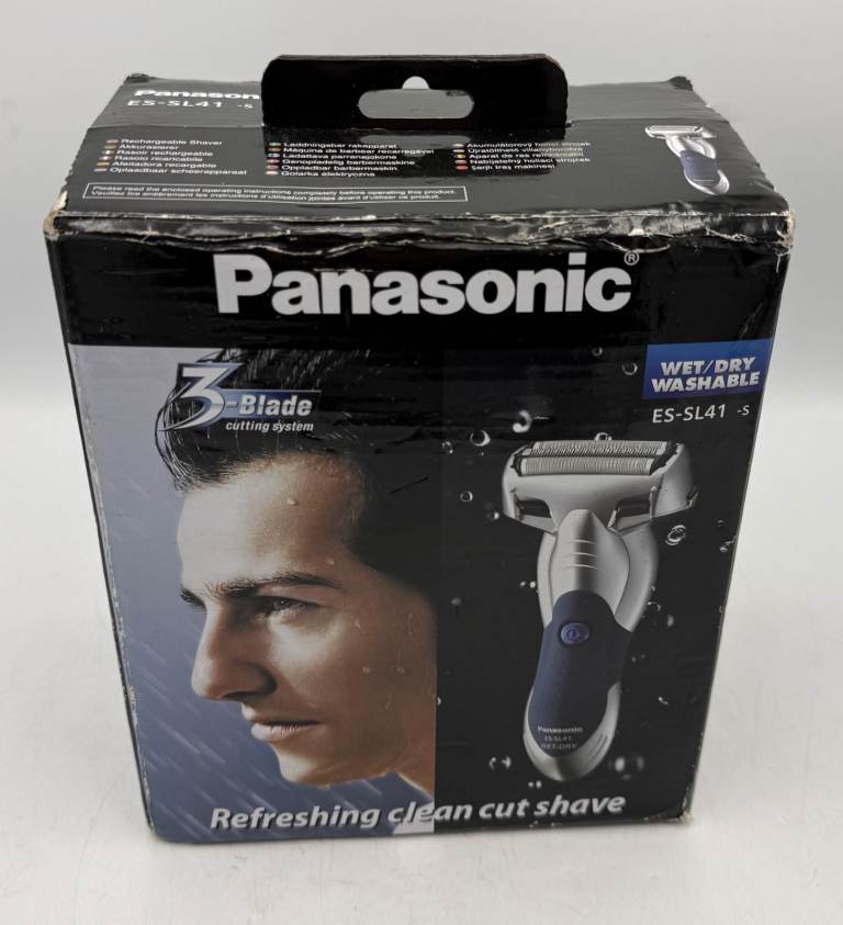 image for Panasonic ESSL41S Men’s 3 Blade Wet & Dry Electric Cordless Foil Shaver - SILVER