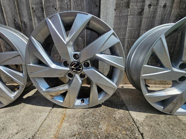 18 inch vw alloys
