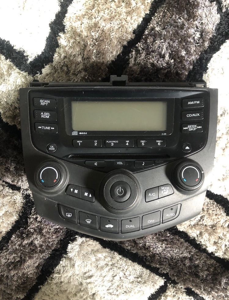 Honda Accord Mk7 (2006-2014) Original CD Player Head Unit (39050SEAE110M1)