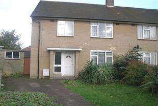 3/4 Bedroom house LU29EQ