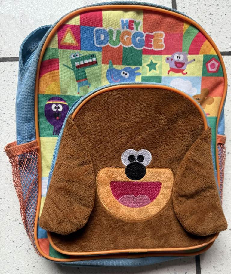 KIDS BACKPACKS HEY DUGGEE DESIGN RED OR BLUE, LITTLE USED ONLY £6 EACH, CAN POST