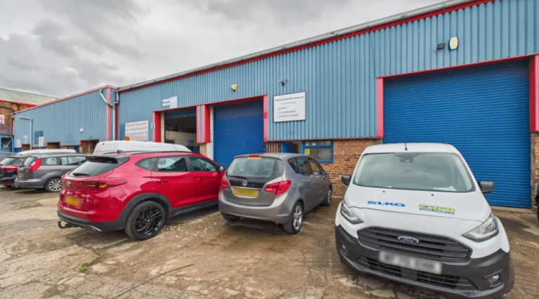 Industrial Unit to Rent in Chester - Unit 6a, Chesterbank Business Park, Chester, CH4 8SL
