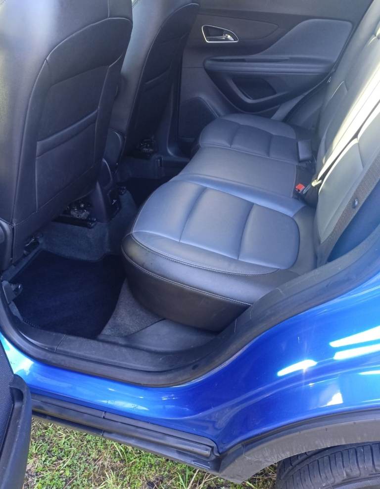 DIESEL Vauxhall, MOKKA SE, Hatchback, 2016, Manual, 1598 (cc), 5 doors