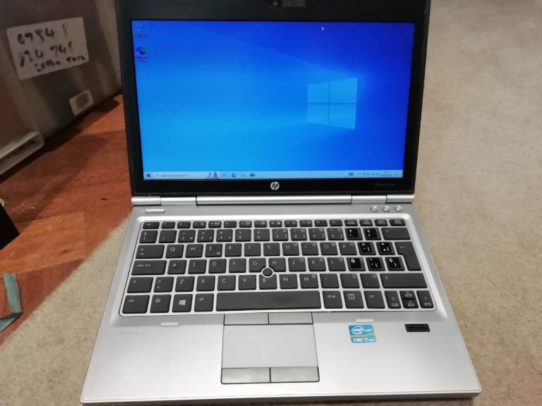 hp elitebook 2570p laptop i7 vpro. Windows 10. SSD 8g ram. 12.5 inch