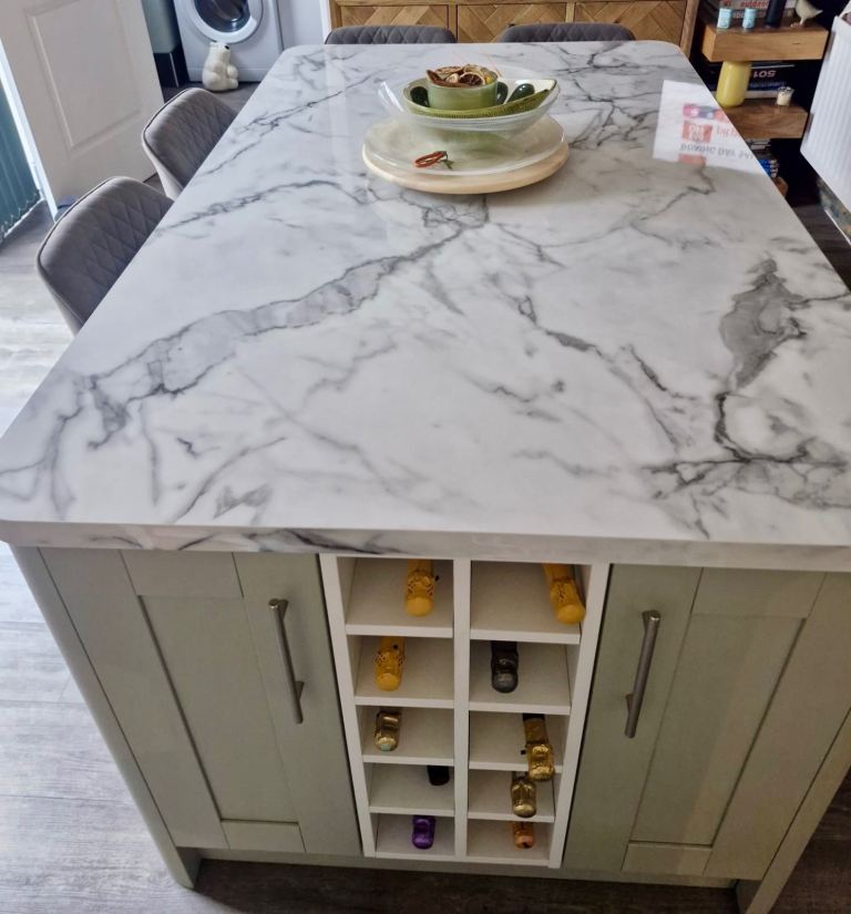 WREN Kitchen Island 3 Years Old (Buyer to Disassemble  And Purchase)