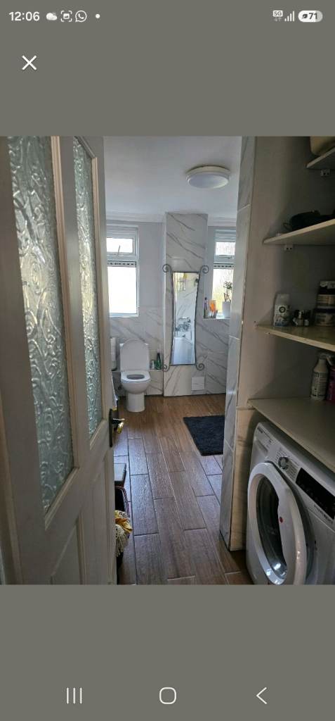 Richmond room for rent 
