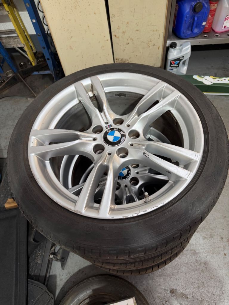 18” Genuine BMW M Sport alloys 225/45r18