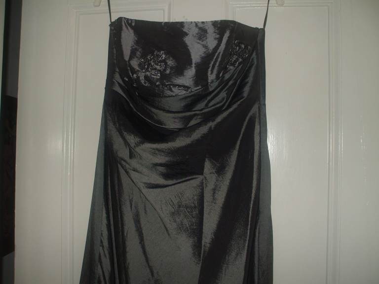 image for ARIELLA OF LONDON BRIDESMAID/PARTY DRESS S 14 GREY 'METALLIC' LOOK