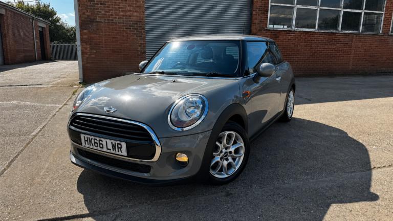 Mini, HATCHBACK, Hatchback, 2016, Manual, 1499 (cc), 3 doors