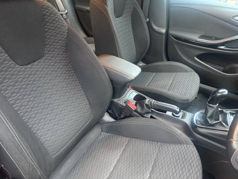 2017 Vauxhall Astra 1.4i 16V SRi 5dr HATCHBACK PETROL Manual