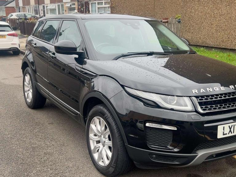 image for 2017 Land Rover Range Rover Evoque 2.0 eD4 SE Tech 5dr 2WD ESTATE DIESEL Manual