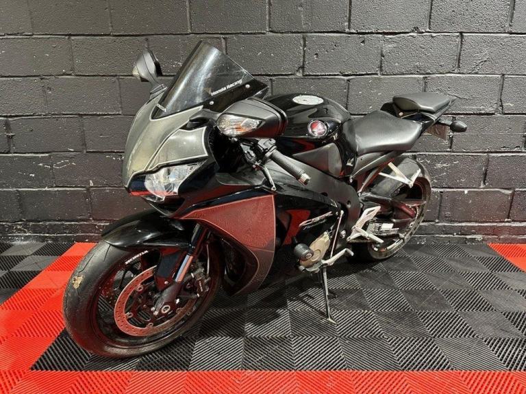 2009 09 HONDA CBR1000RR FIREBLADE FINANCE SPECIALISTS APPLY NOW